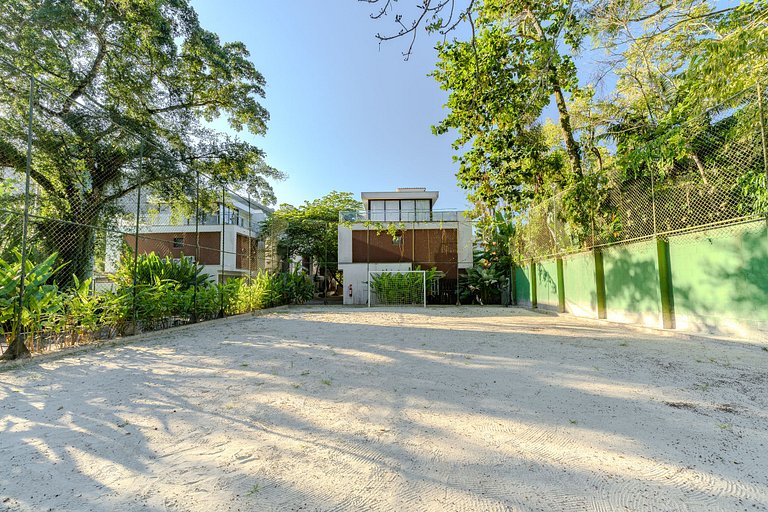 Camburi, 5Q, 100m da praia, triplex alto padrão
