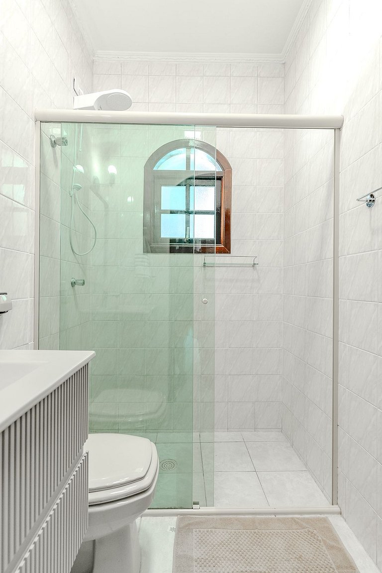 Guaratuba/4Q/Piscina/Churrasq.