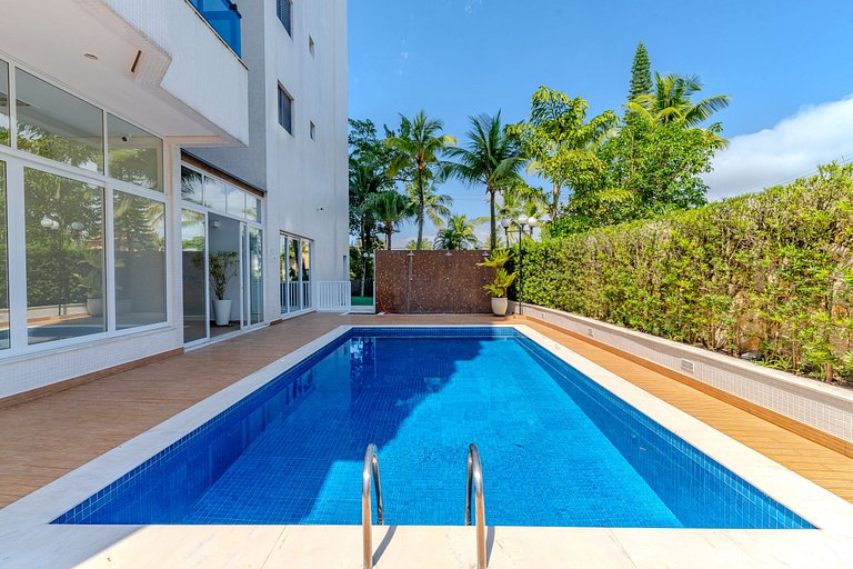 Riviera renovado 250m da praia