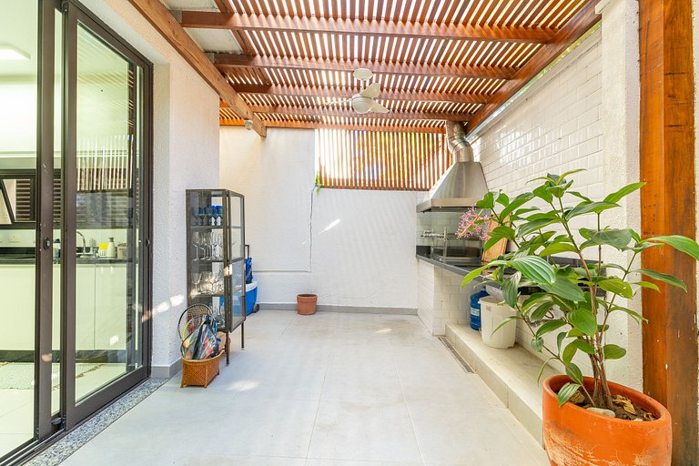 Camburi, 5Q, 100m da praia, triplex alto padrão