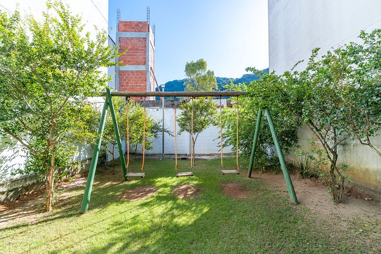 Camburi, 5Q, 100m da praia, triplex alto padrão