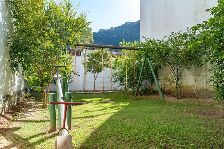 Camburi, 5Q, 100m da praia, triplex alto padrão