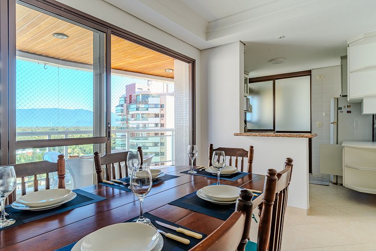 Riviera renovado 300m da praia.