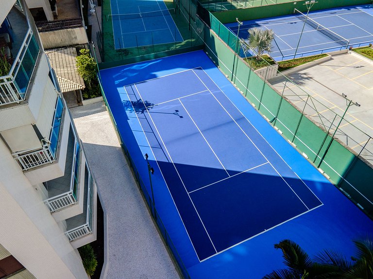 Riviera renovado 300m da praia.
