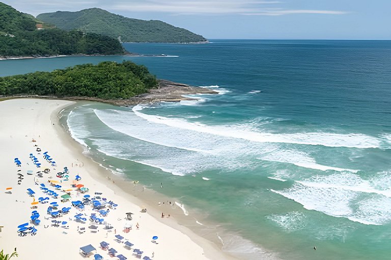 Camburi Condom. 5Q 100m da praia