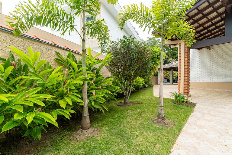 Guaratuba/4Q/Piscina/Churrasq.