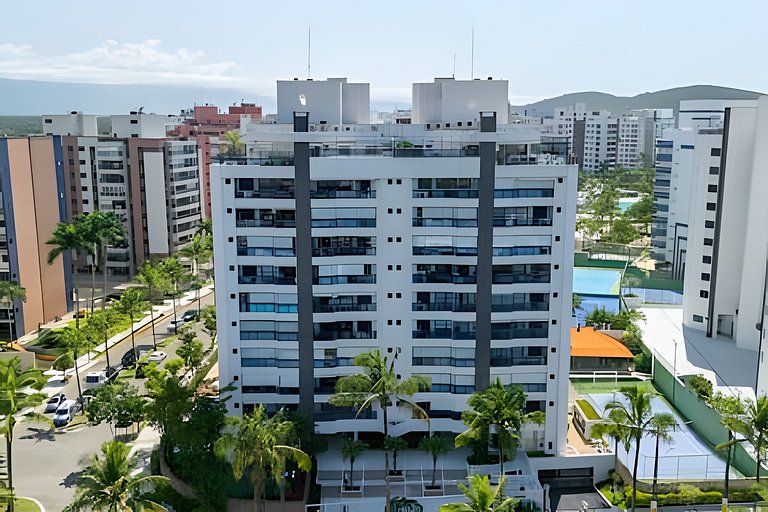 Condomínio completo 250m da praia