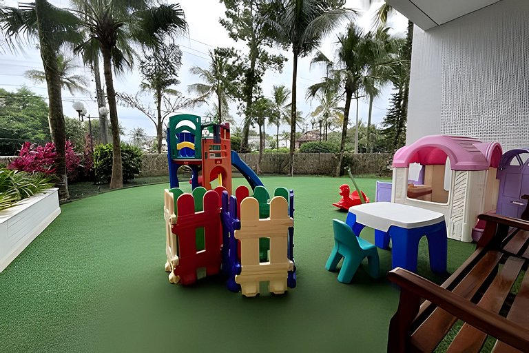 Condomínio completo 250m da praia