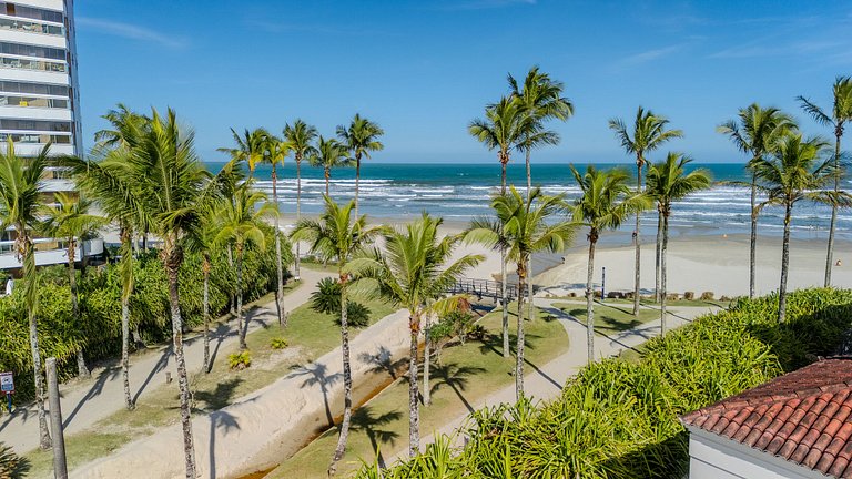 Condomínio completo 250m da praia