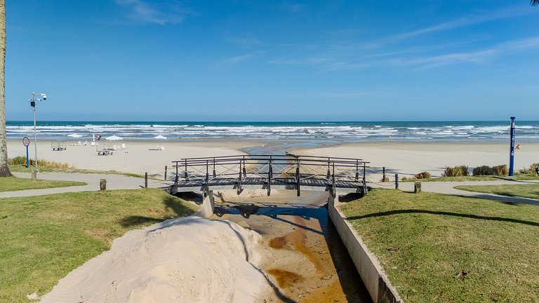 Riviera renovado 250m da praia