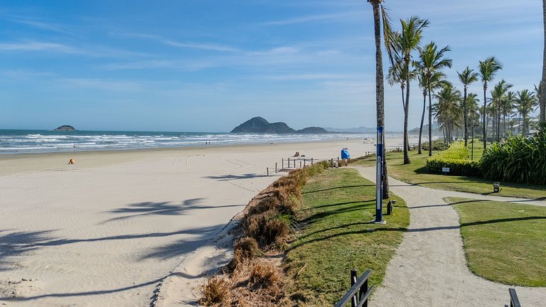 Riviera renovado 250m da praia