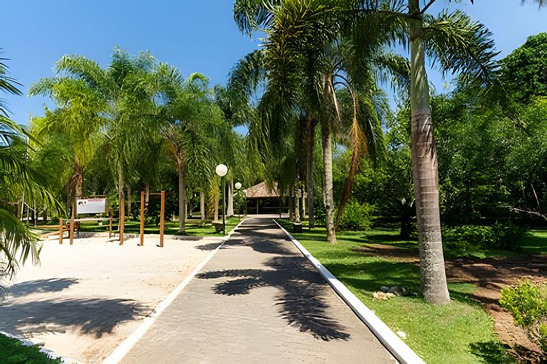 Espaço e natureza em cond. fechado