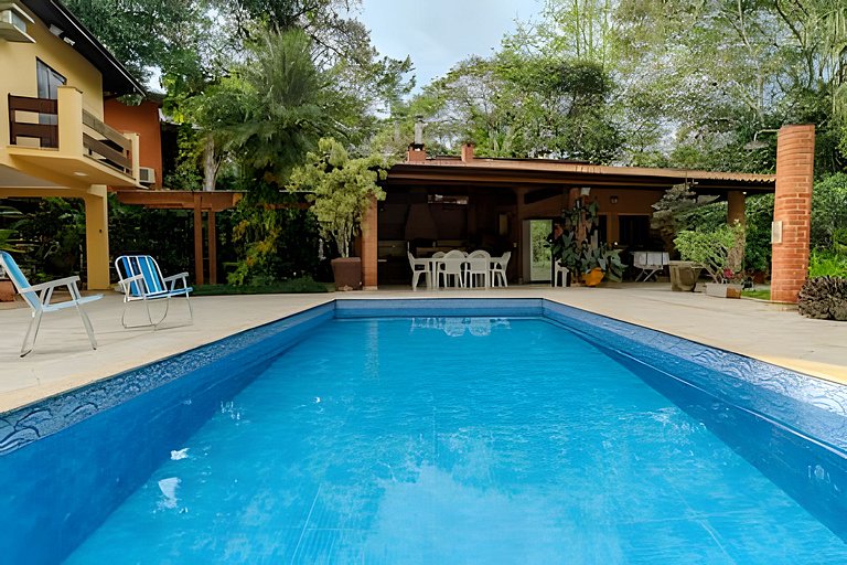 Espaço e natureza em cond. fechado