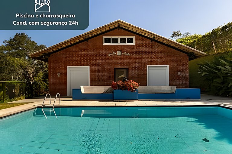 Casa em cond. fechado com muita área verde